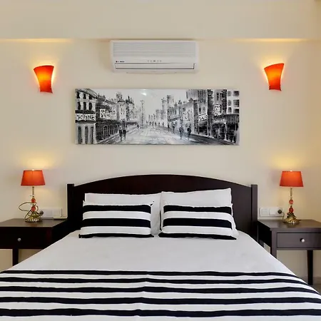 Kilic- 5 Bedroom In Hisaronu