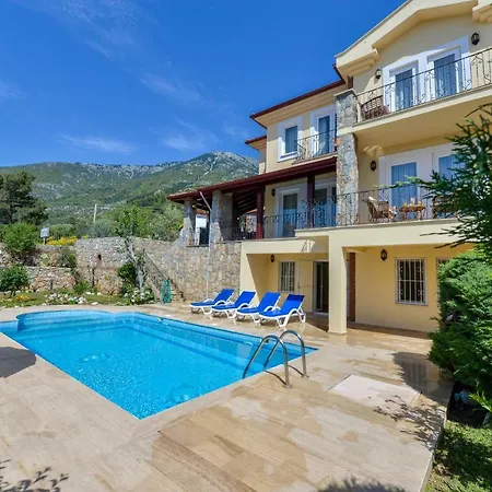 Kilic- 5 Bedroom In Hisaronu Villa *
