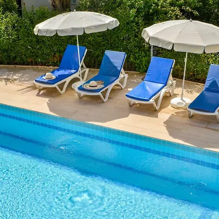 Villa Kilic- 5 Bedroom In Hisaronu