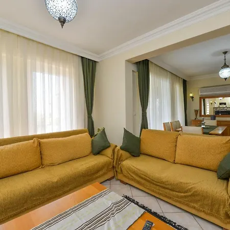 Kilic- 5 Bedroom In Hisaronu Villa *