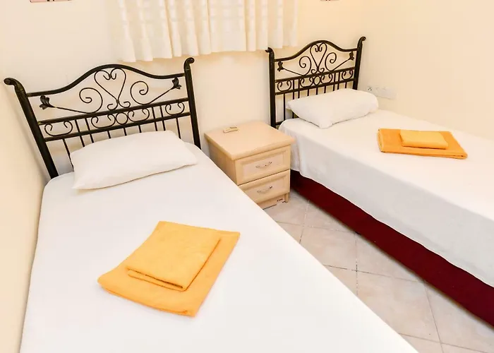 Kilic- 5 Bedroom In Hisaronu *